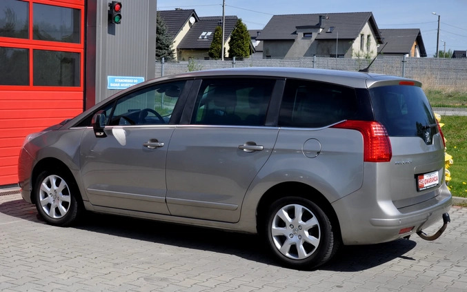 Peugeot 5008 cena 23999 przebieg: 223874, rok produkcji 2010 z Andrychów małe 781